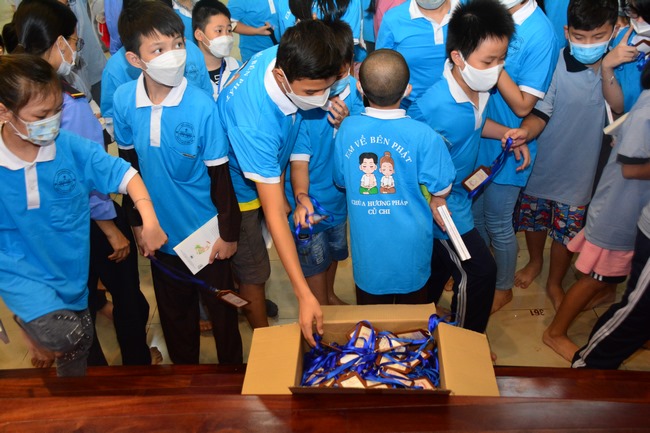 Khóa tu thanh thiếu niên